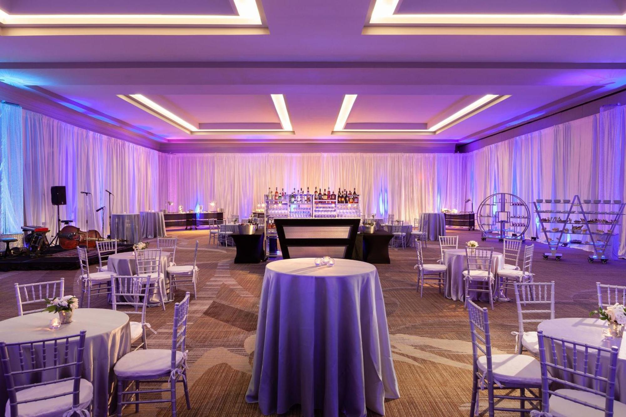 Marriott Riverfront Hotel 4*
