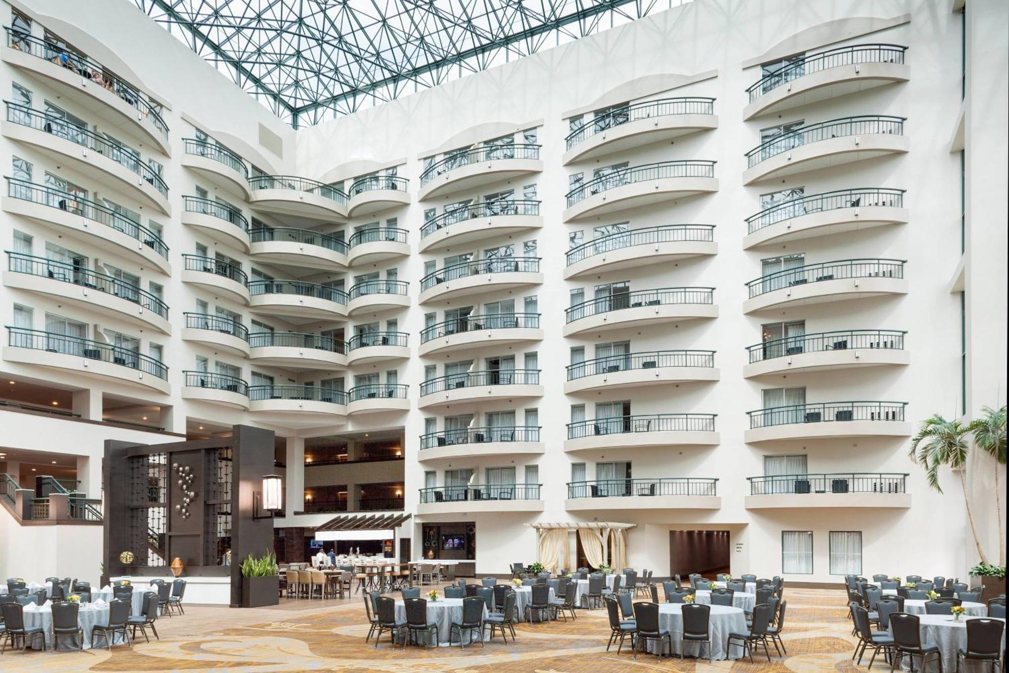 Marriott Riverfront Hotel