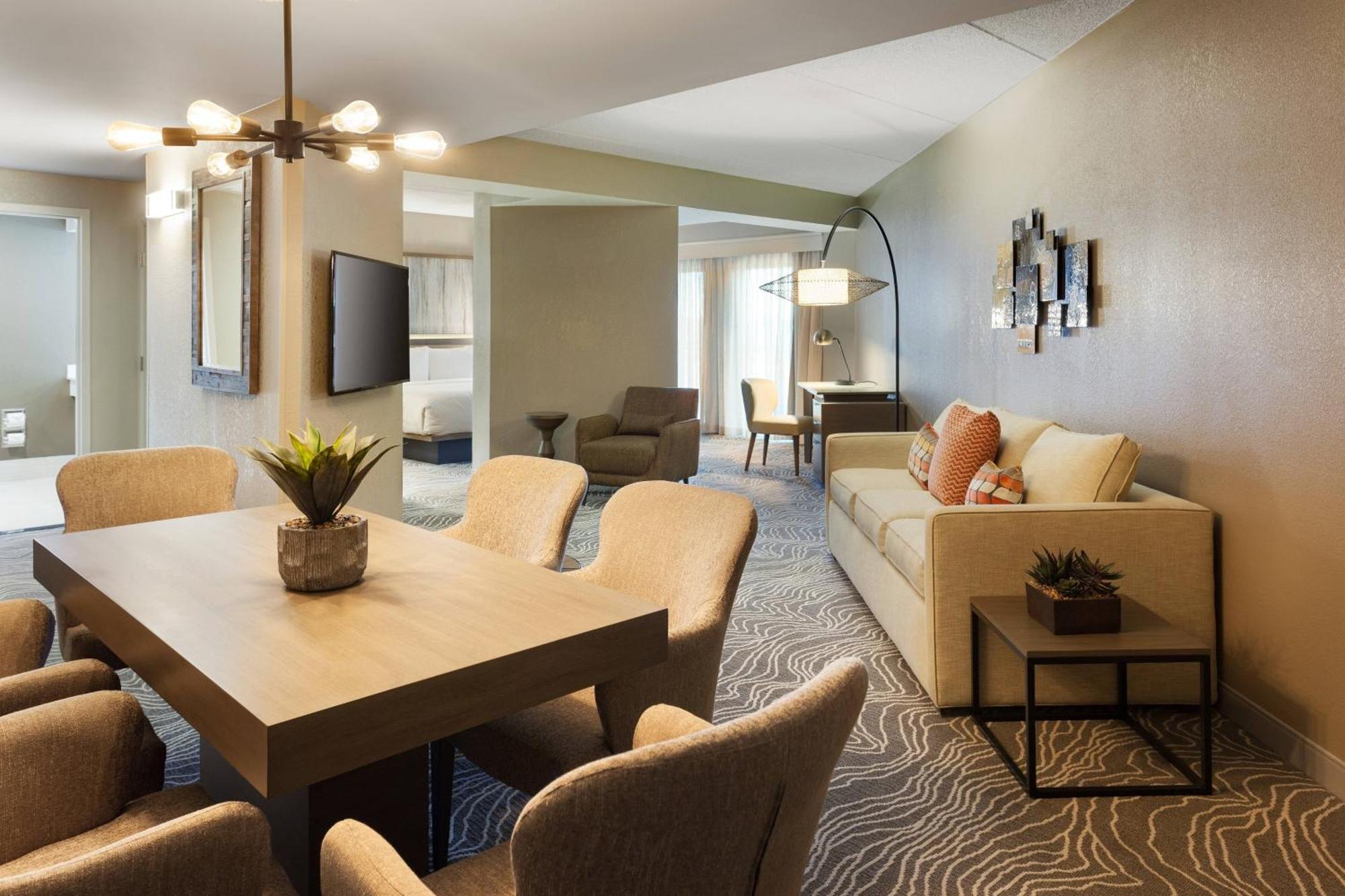 Hotel Marriott Riverfront Savannah